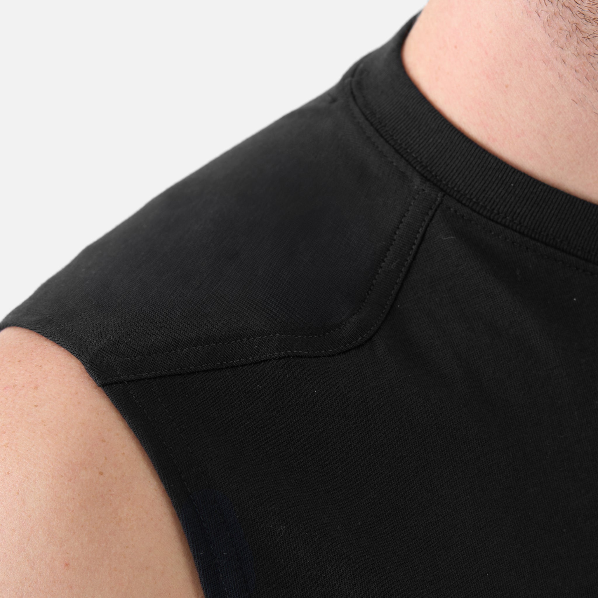 The Martin Sleeveless Pocket Tee - Image 5